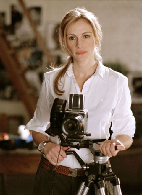 In 2004's "Closer," which earned Natalie Portman and Clive Owen Oscar nominations, Roberts plays Anna, a two-timing photographer.