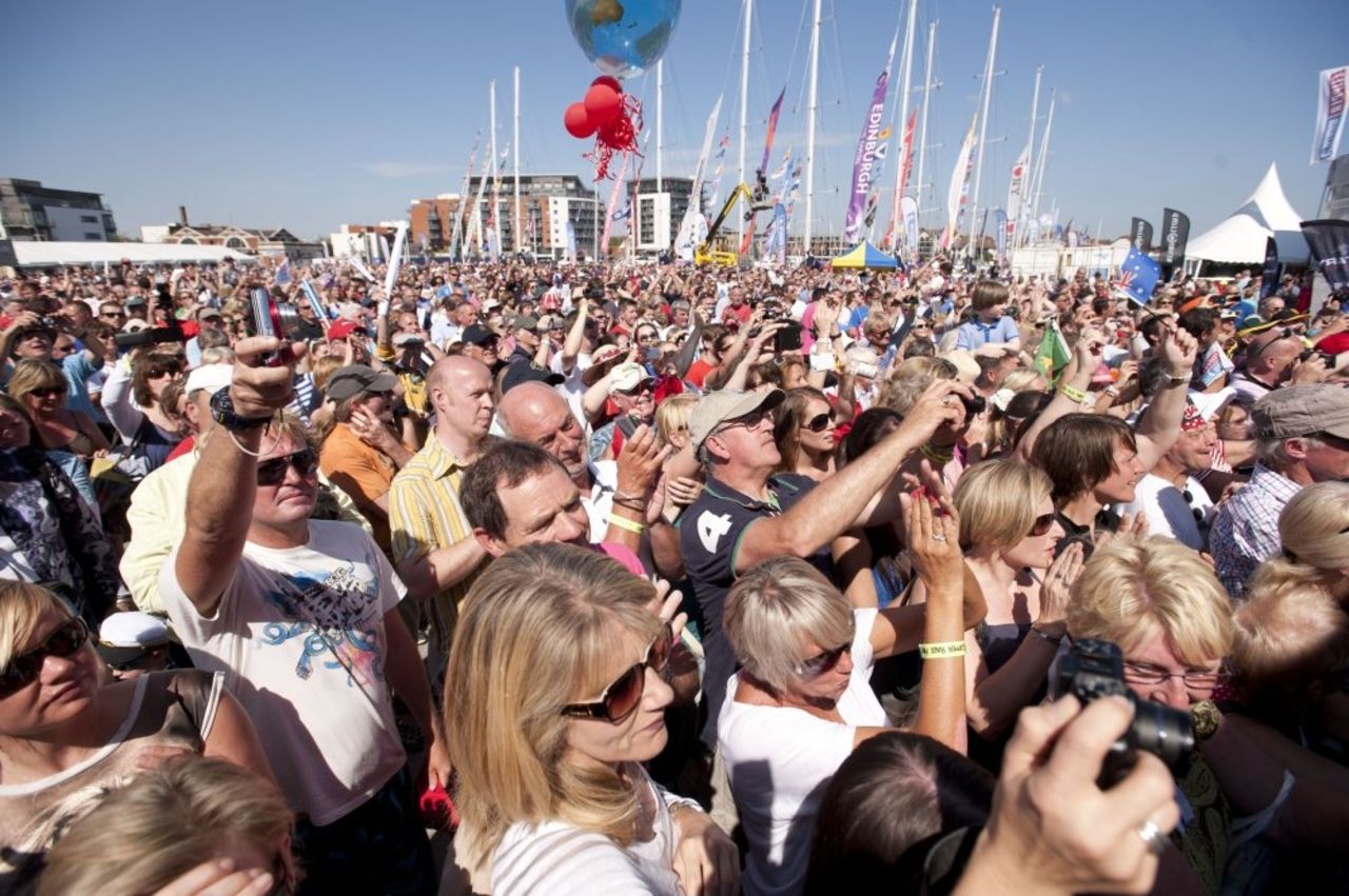 Crowds gather in Southampton to welcome home boats after their 12-month adventure around the world. 