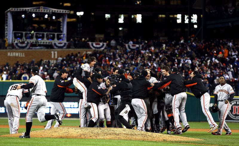 Game 4 of the World Series The best photos CNN