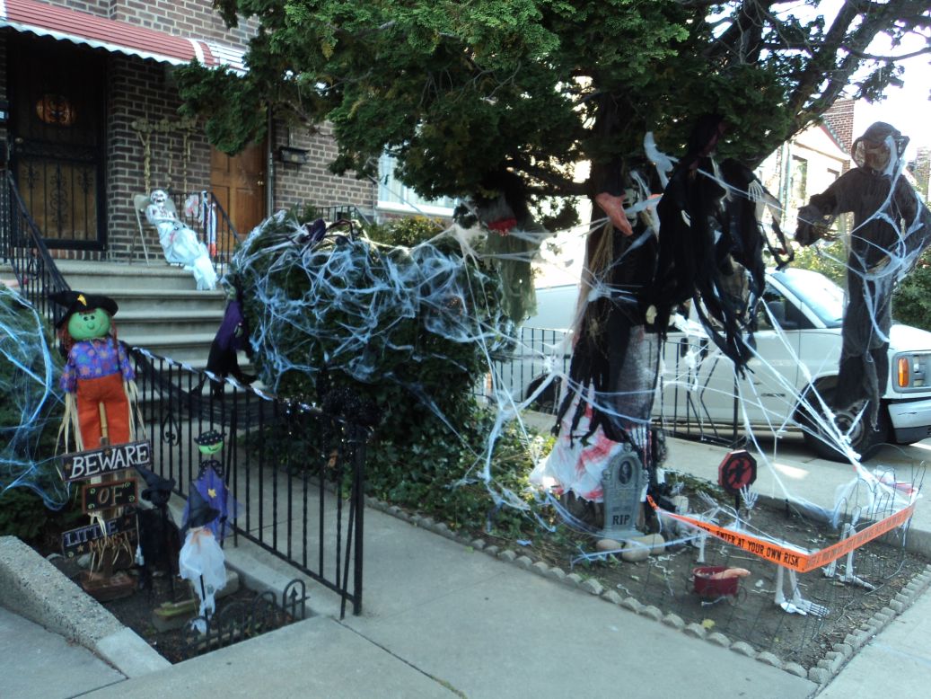 Lia Ocampo <a href="http://ireport.cnn.com/docs/DOC-861829" target="_blank">snapped these photos </a>in her neighborhood in New York - she thought this decoration was "creative and realistic." To her, Halloween is not only scary, but it's fun as well. It's the opportunity to "celebrate the lighter side of life," said the 43-year-old who submitted a whole series of Halloween decoration photos in her iReport.