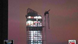 ac fixing dangling crane _00000217