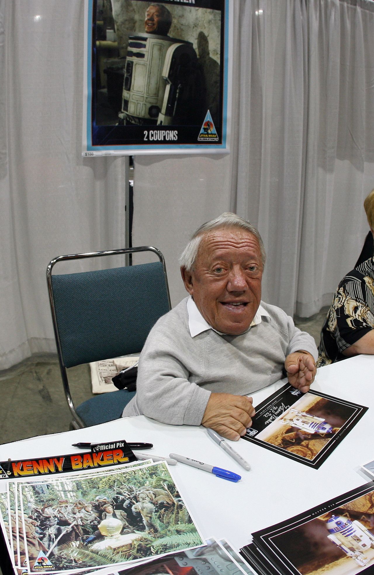 Like Daniels, Kenny Baker returned for the prequel trilogy to play R2-D2.