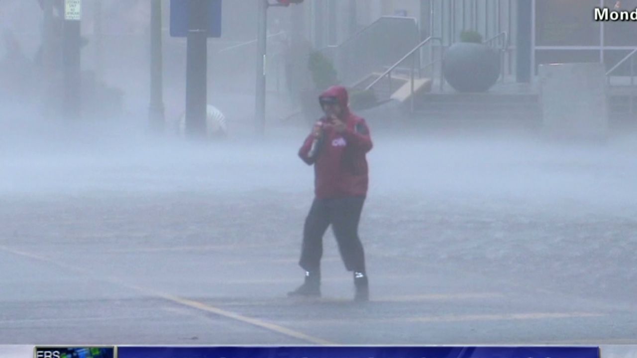 pmt moore sandy coverage velshi_00021713