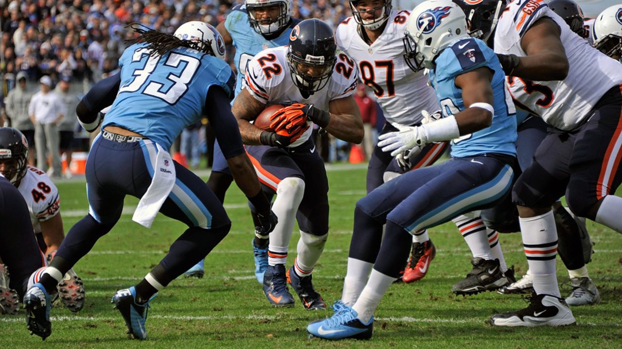Matt Forte of the Chicago Bears scores a touchdown against the Tennessee Titans at LP Field on Sunday in Nashville.