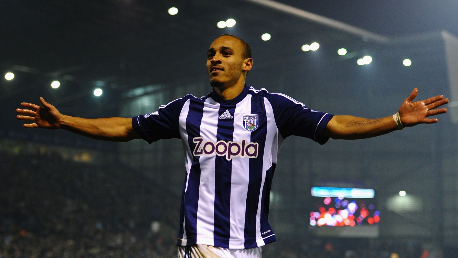 Nigerian striker Peter Odemwingie grabbed two goals as West Bromwich Albion defeated Southampton 2-0