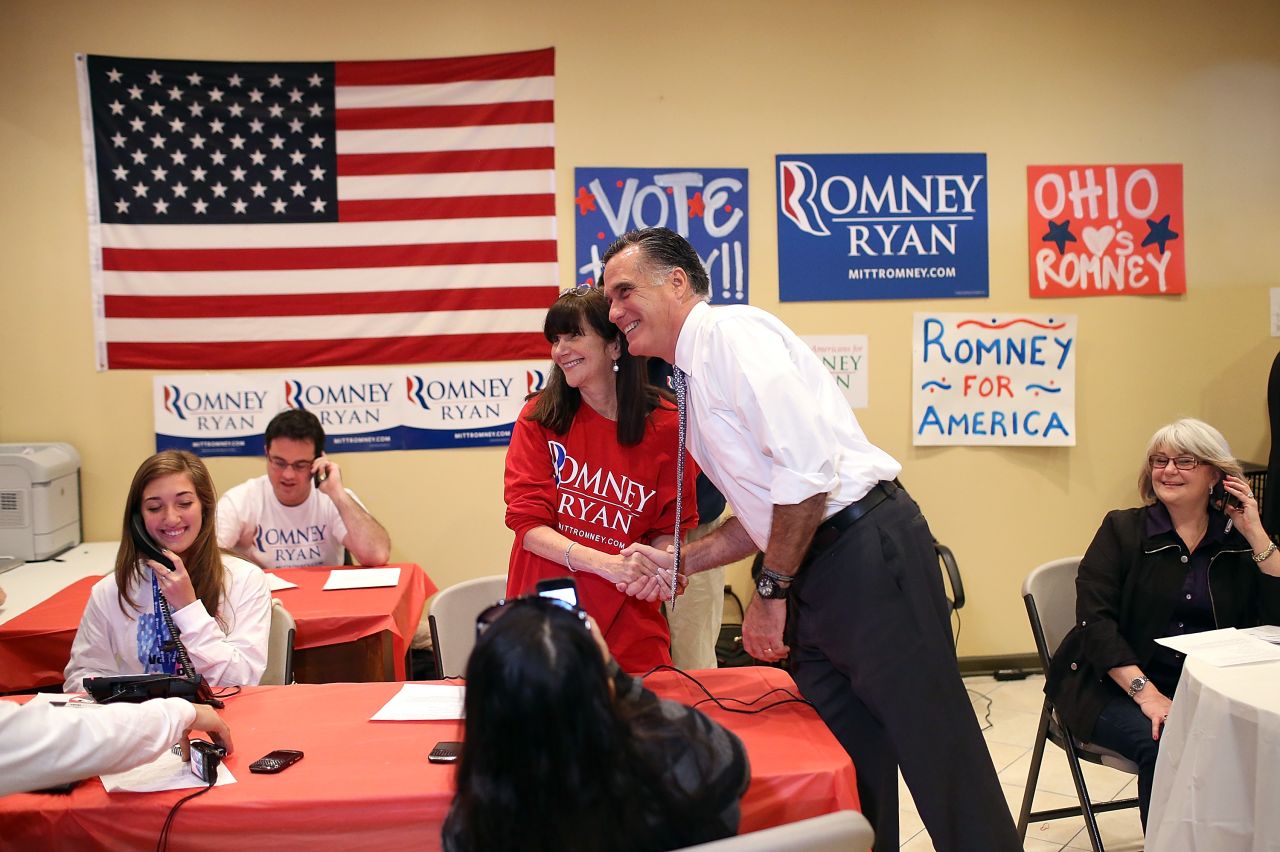 Republican presidential candidate Mitt Romney took a break from last-minute campaigning to greet workers in Richmond Heights, Ohio. 