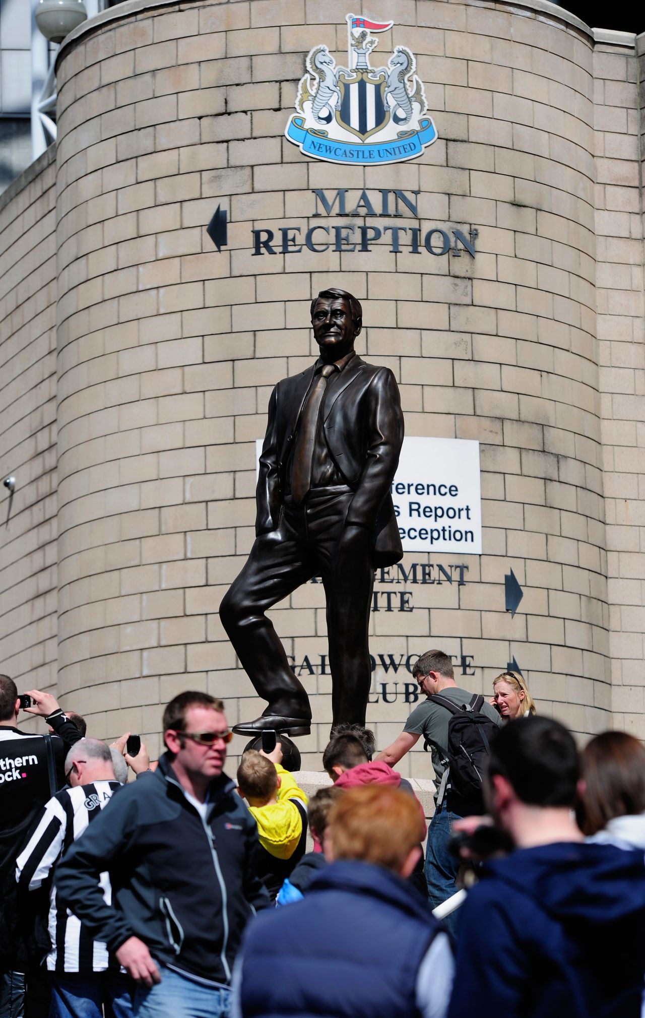 A number of other English clubs have commissioned artworks to remember former managers, notably Bobby Robson, who managed a number of clubs including Ipswich Town, Barcelona and Newcastle United as well as England. This statue of Robson is outside Newcastle United's St James' Park.