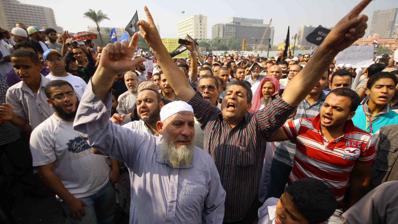 Salafists shout slogans demanding the implementation of the sharia in Cairo's Tahrir Square on November 2, 2012.