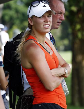 The Danish tennis star tweeted that she had not enjoyed having to get up at 5.15 a.m. as McIlroy got ready to resume the tournament.