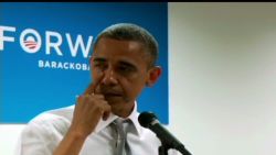 PMT.Obama.gets.emotional.with.campaign.workers_00033216