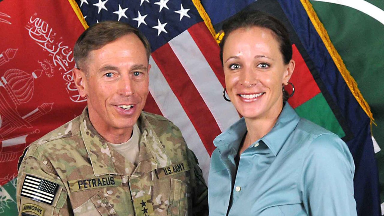 No cyberstalking charges for Petraeus' mistress Broadwell CNN