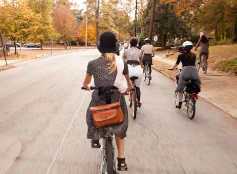About 70 people gathered in Decatur, Georgia, on Sunday, November 11, for a celebration of period fashion and cycling. Style-centric rides such as this one have been organized around the world, but Sunday was the Atlanta suburb's inaugural Autumn Classic Ride.