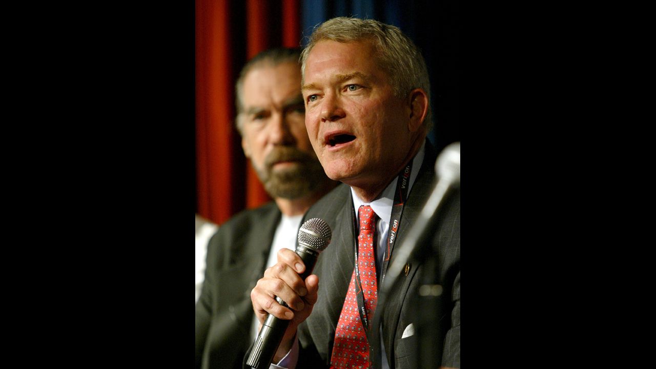 Former Rep. Mark Foley, R-Florida, resigned in September 2006 after he was accused of sending sexually explicit instant messages and e-mails to congressional pages. Florida authorities opened an investigation, as did the FBI. Foley later checked into a treatment facility for alcoholism.