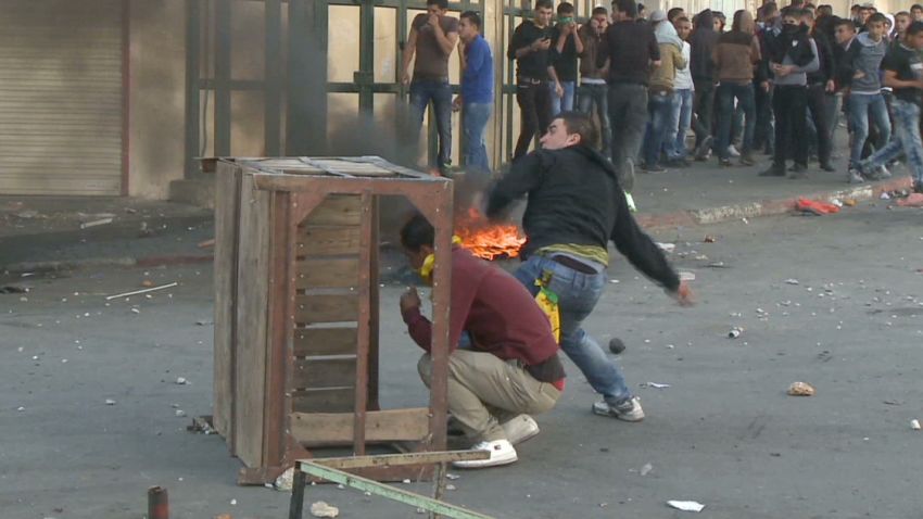 vo hebron west bank clashes_00000217