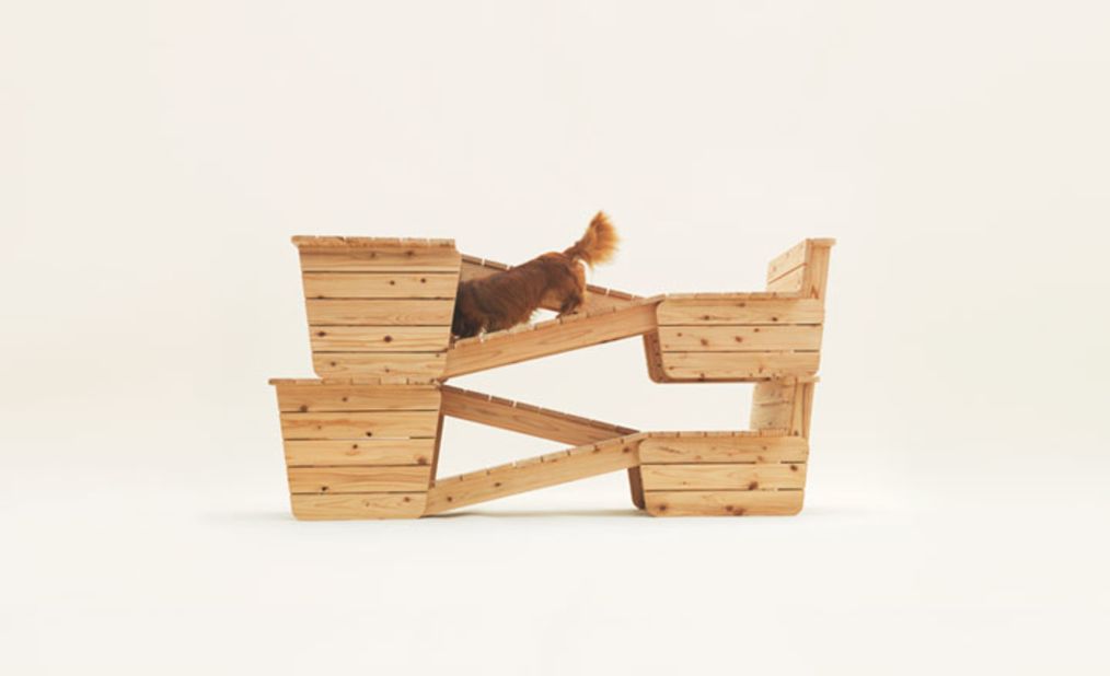 The design can be stacked for added entertainment for the dog.