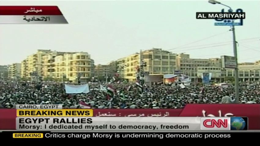 wbt.sayah.egypt.rallies_00032615