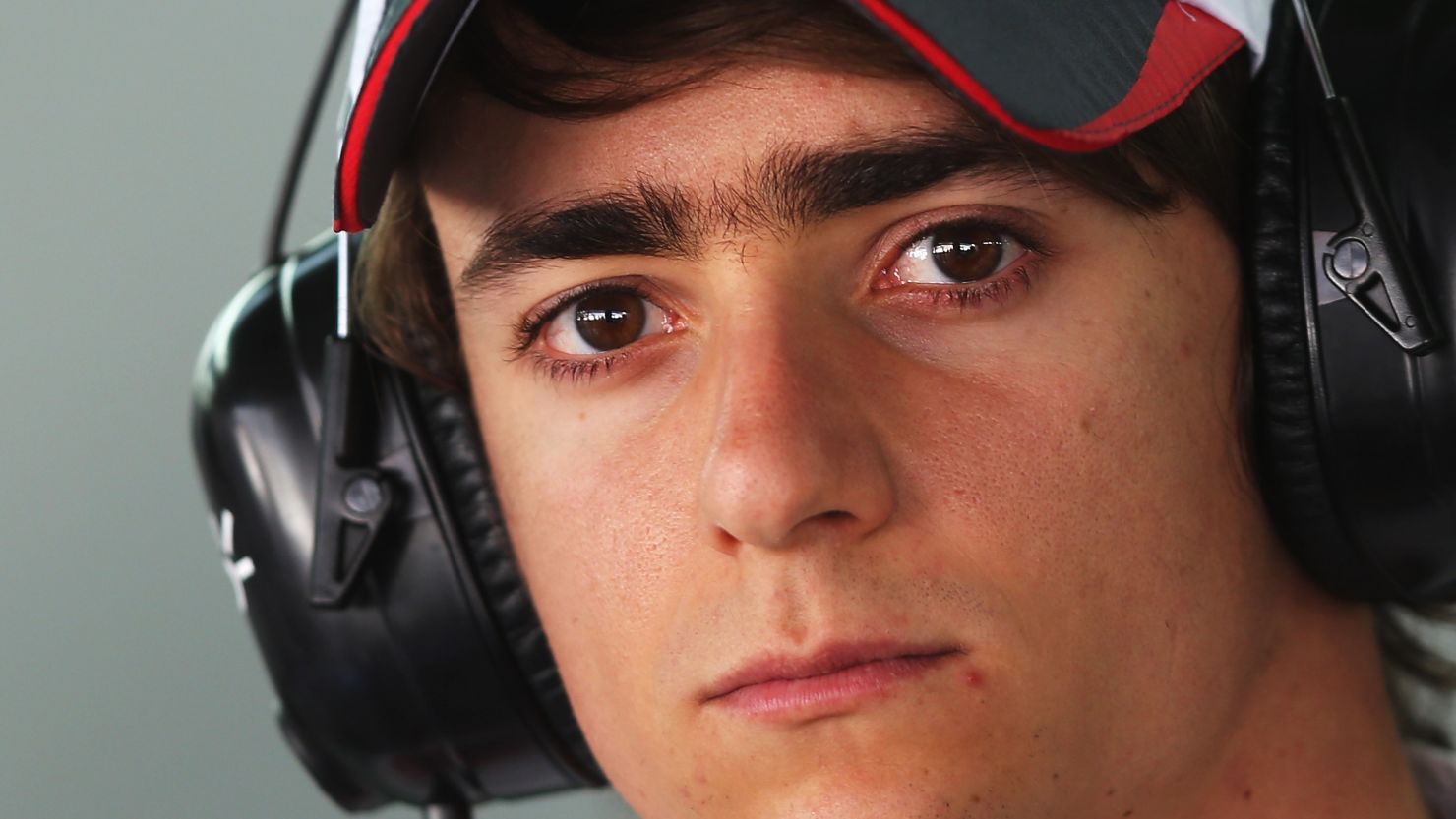 Esteban Gutierrez will replace Japan's Kamui Kobayashi at Sauber next season.