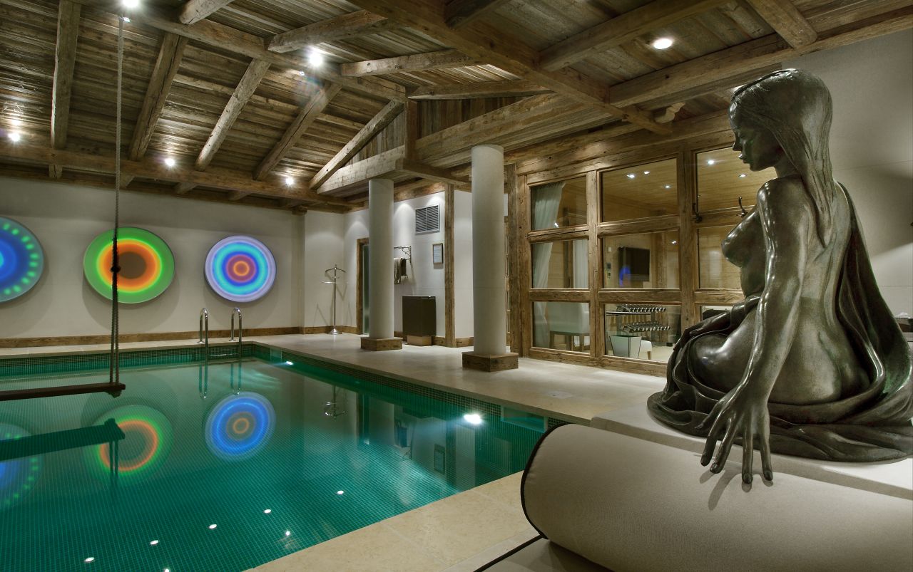 You may have come to ski but when you are off piste there are few better chalets to keep you entertained than La Grand Roche, which has a full cinema room with a 103" HD television. There is even a waterproof 42" TV in the pool area. Yours for just $120,400 a week.