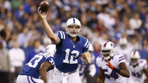 Andrew Luck of the Colts throws a pass in the first half against the Bills on Sunday. 