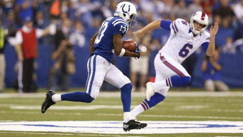 T.Y. Hilton of the Colts returns a punt 75 yards for a touchdown in the first quarter of the game against the Bills on Sunday.