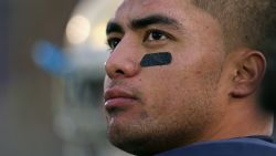 SOUTH BEND, IN - OCTOBER 20: Manti T'eo #5 of the Notre Dame Fighting Irish keeps an eye on the game against the BYU Cougars at Notre Dame Stadium on October 20, 2012 in South Bend, Indiana. Notre Dame defeated BYU 17-14. (Photo by Jonathan Daniel/Getty Images) 