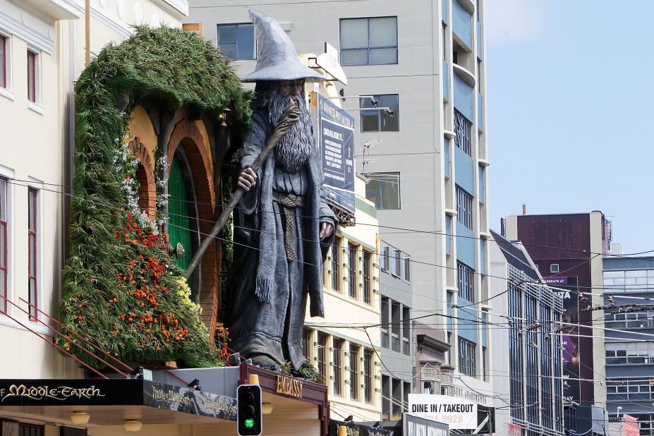A giant statue of "Gandalf" looms over Wellington's Embassy Theater, as it prepares to welcome the cast of "The Hobbit" for the world premiere.