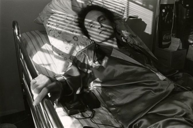 Peta lays in a bed at Pater Noster House in 1992. See the full gallery at <a href="index.php?page=&url=http%3A%2F%2Flife.time.com%2Fhistory%2Fbehind-the-picture-the-photo-that-changed-the-face-of-aids%2F%3Fiid%3Dlb-gal-viewagn%231" target="_blank" target="_blank">Life.com</a>.