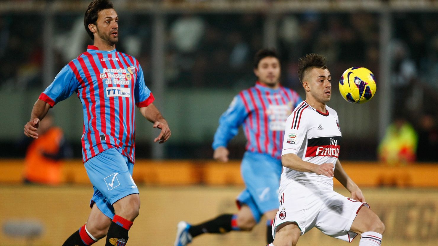 Stephan El Shaarawy scored twice as Milan came from behind to defeat Catania 3-1.
