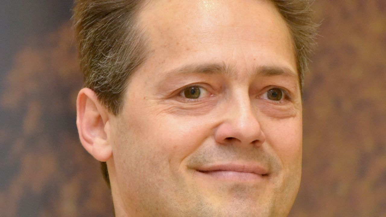 Dr. Nicholas Spiro