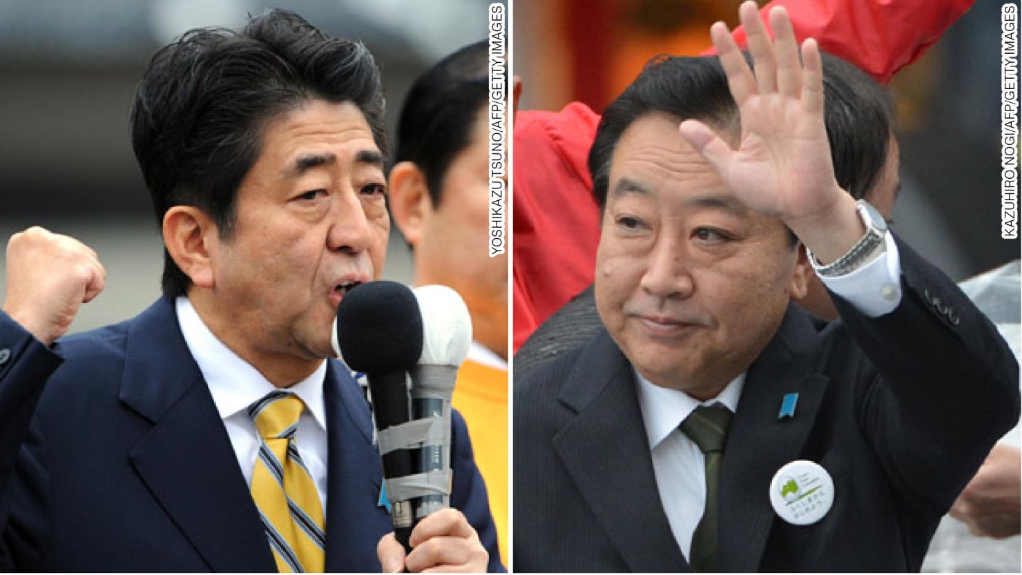 Shinzo Abe of the Liberal Democratic Party (L) is leading opinion polls ahead of incumbent Yoshihiko Noda (R).