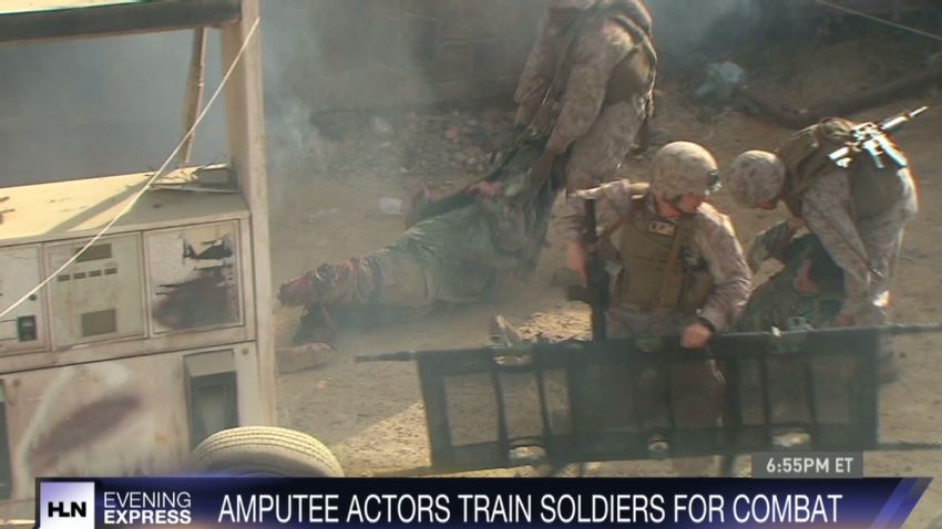 evexp amputee actors train soldiers_00005616