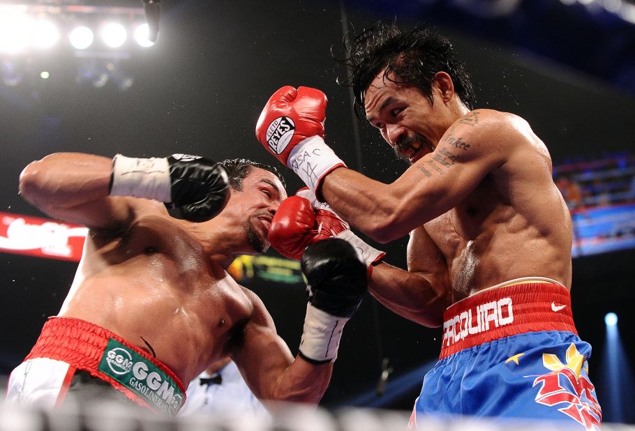 Controversy once again reigned when the two fought for a third time in in a welterweight bout in November 2011. 