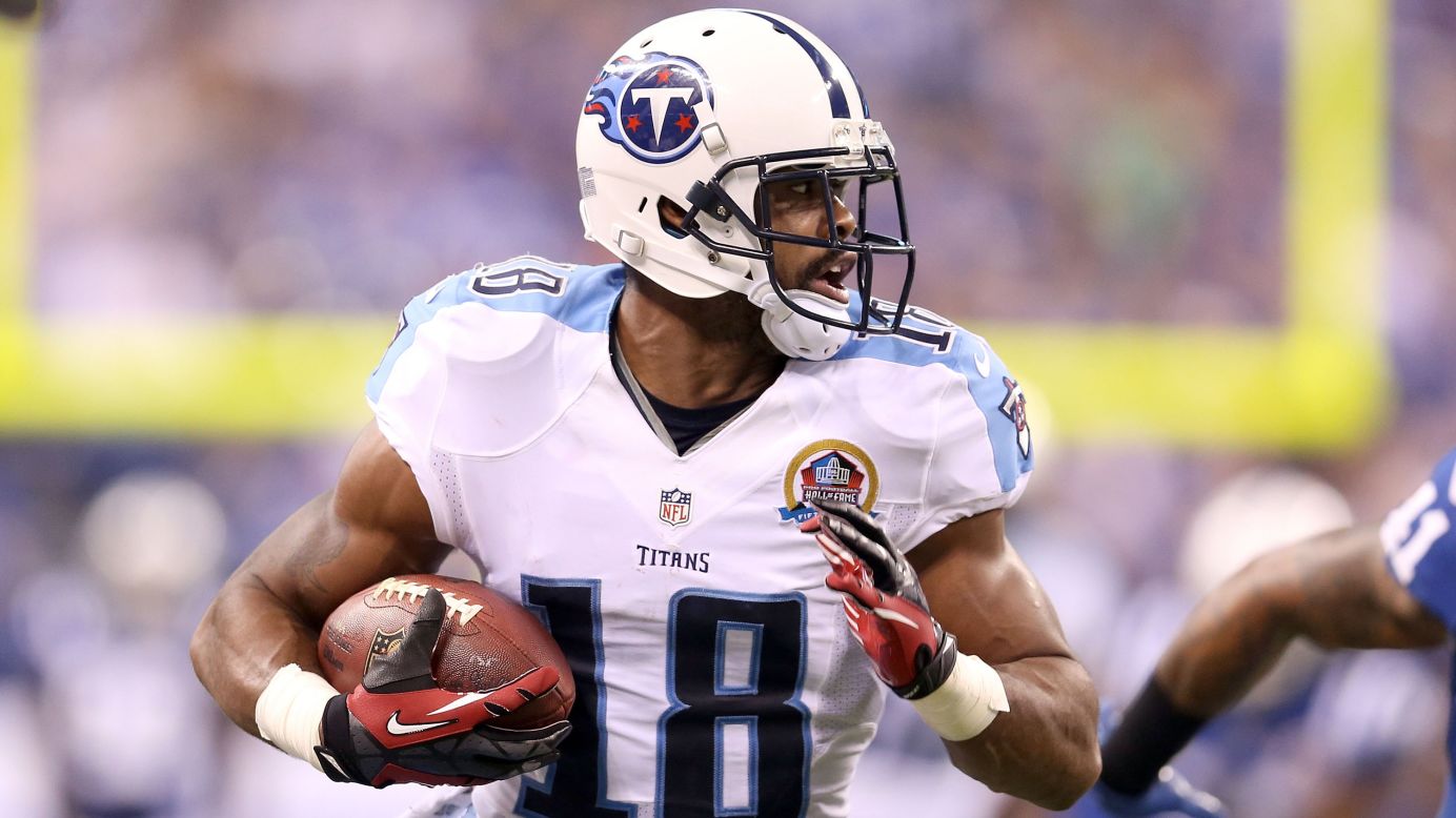 Titans wide receiver Kenny Britt runs with the ball against the Colts on Sunday.