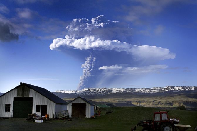 Ash billows from the Eyjafjoell volcano in May 2010. The eruption disrupted 100,000 flights but failed to dent Iceland's long-term tourism growth.