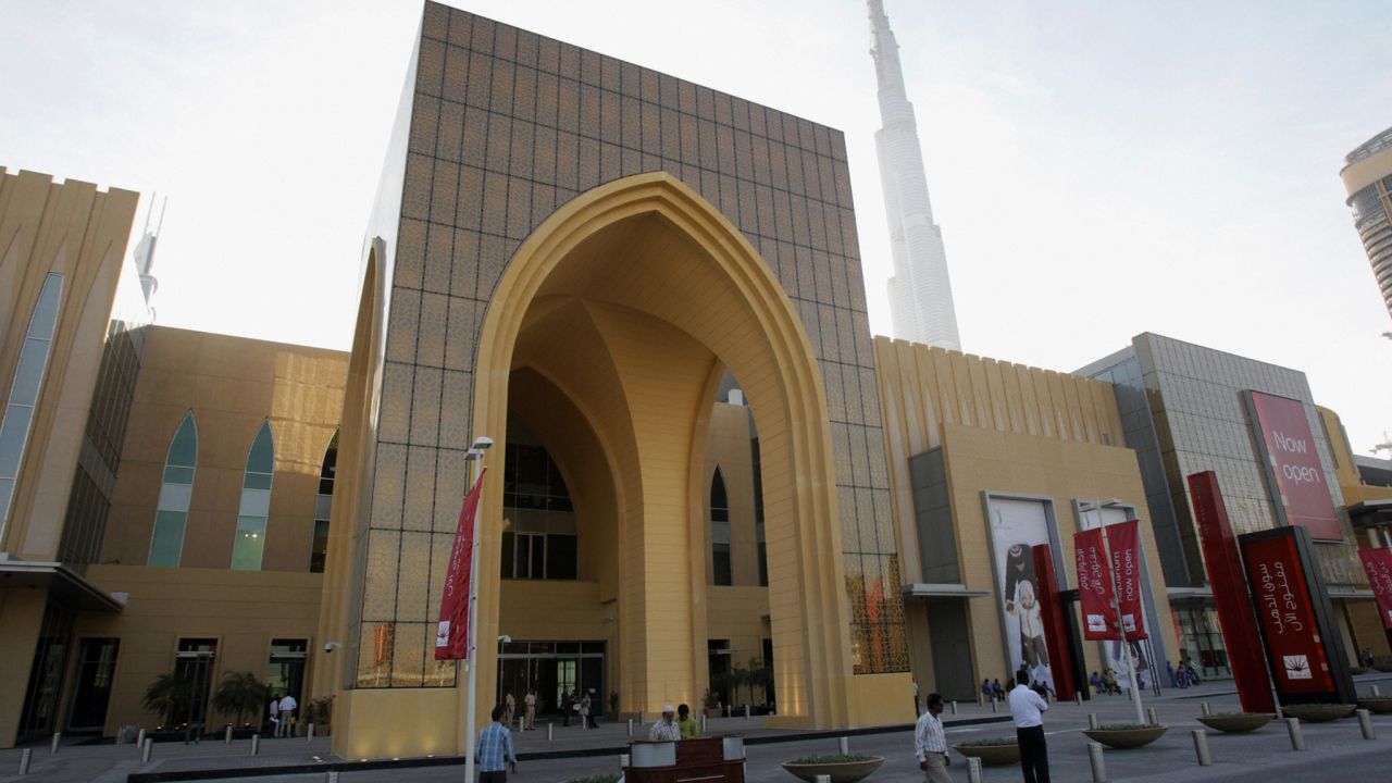 The world-famous Dubai Mall is the world's second-largest mall in total area with more than 1,000 retailers.