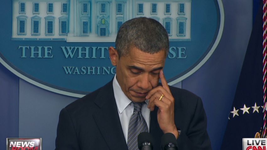 obama weeps over massacre_00005429