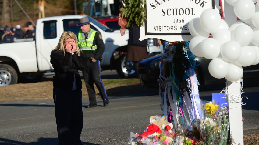 C1 sandy hook sign 1215