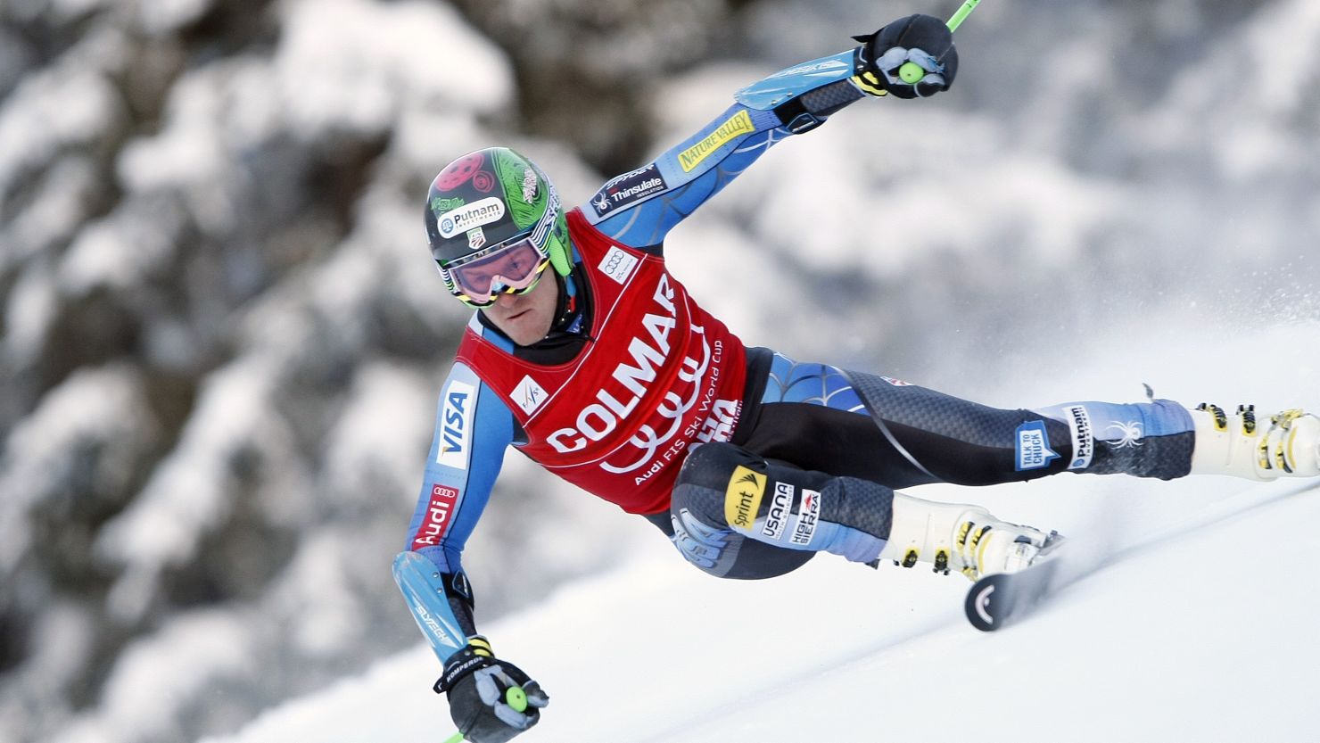 U.S. star Ted Ligety won the men's World Cup giant slalom at Alta Badia following another fine performance.