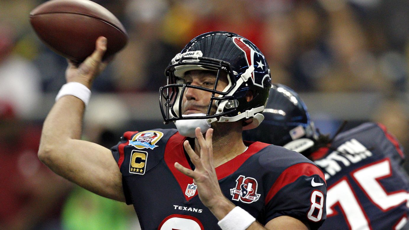 Matt Schaub of the Texans throws a pass in the first half agasinst the Colts on Sunday.