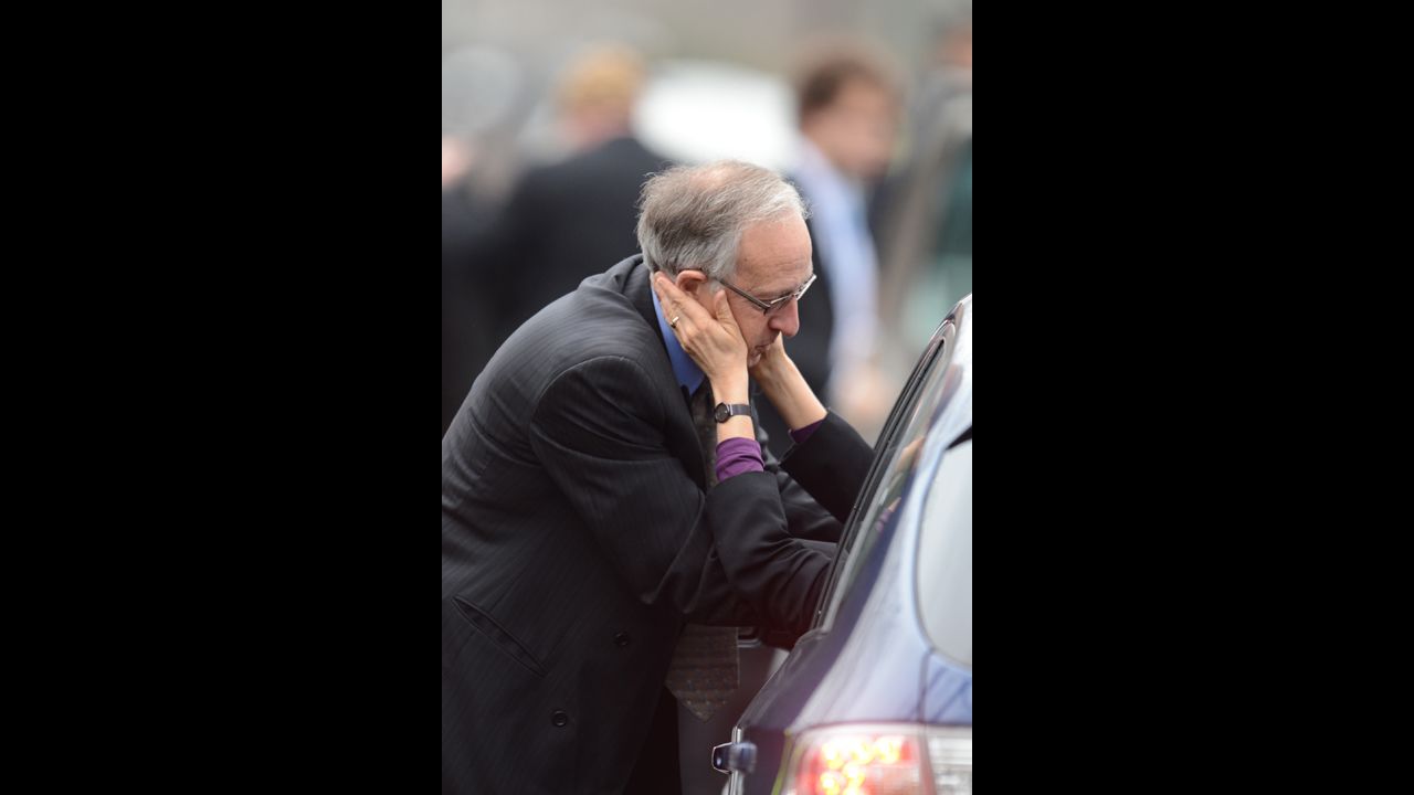 Mourners arrive at Noah Pozner's service in Fairfield on December 17.