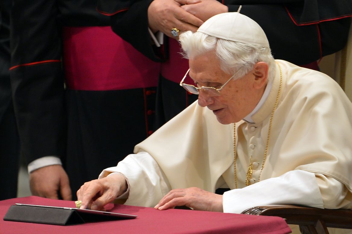 <strong>Newcomer to Twitter: Pope Benedict: </strong>Pope Benedict joined Twitter as <a href="https://twitter.com/Pontifex" target="_blank" target="_blank">@ponitex</a>, sending his first tweet: <a href="https://twitter.com/Pontifex/status/278808536404852736" target="_blank" target="_blank">"Dear friends, I am pleased to get in touch with you through Twitter. Thank you for your generous response. I bless all of you from my heart"</a> on December 12.  At the time of writing he has more than 1.2 million followers after only nine tweets. 