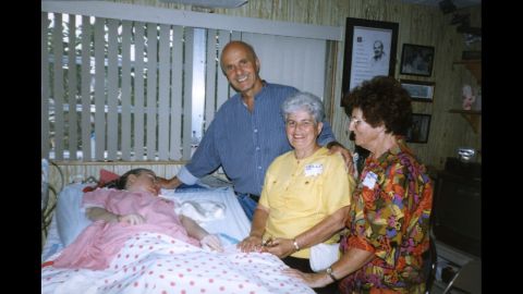Wayne Dyer visits Edwarda on her birthday in 1997. He wrote "A Promise Is A Promise" about the O'Baras.