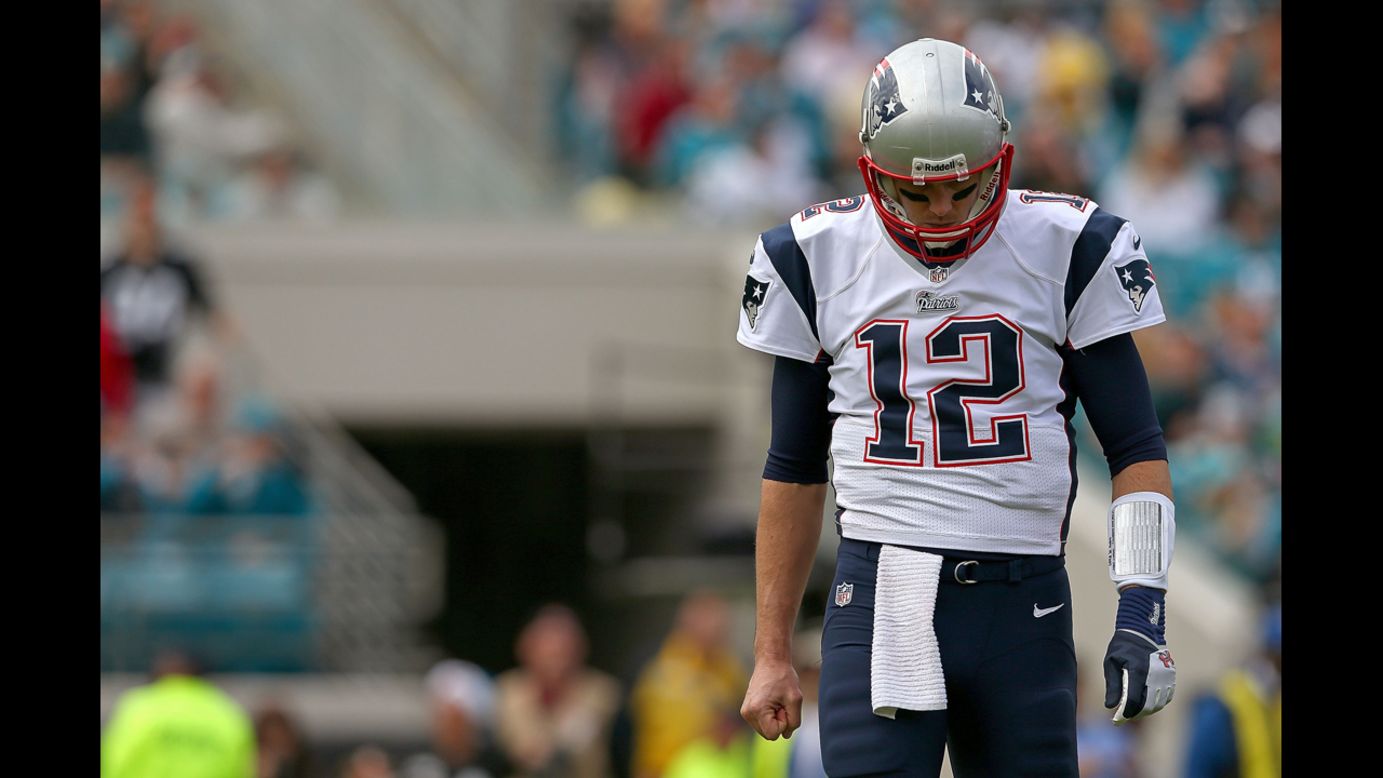Tom Brady of the Patriots looks on against the Jaguars on Sunday.