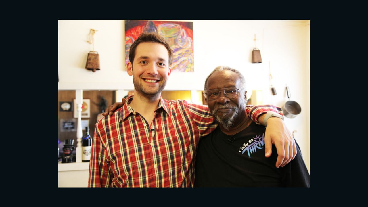 Alexis Ohanian, left, sought out Lester and offered to help bankroll a new album through Kickstarter.