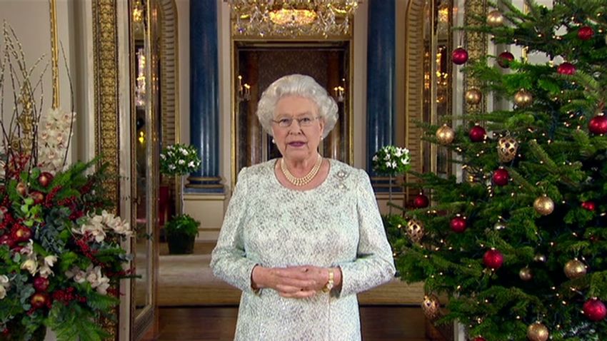 uk queen christmas message_00000501