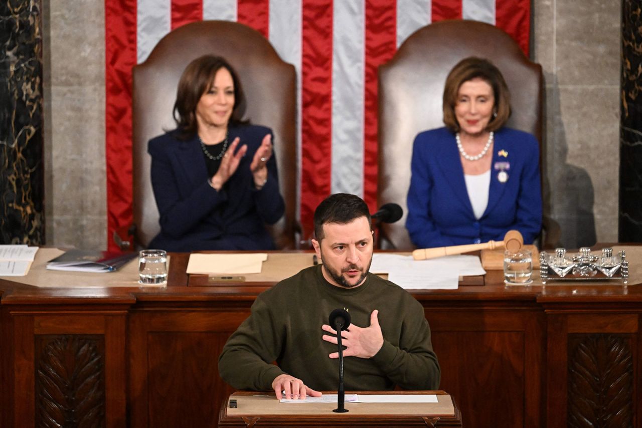 Ukrainian President Volodymyr Zelensky addresses Congress at the US Capitol on December 21. 