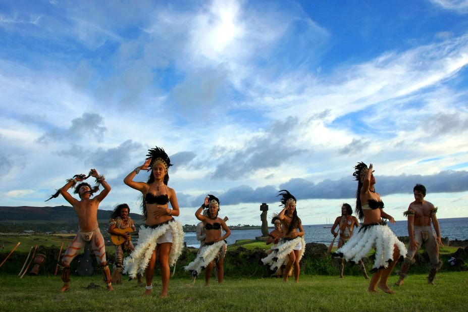 The island's one-of-a-kind culture is kept alive with various activities and festivals. 