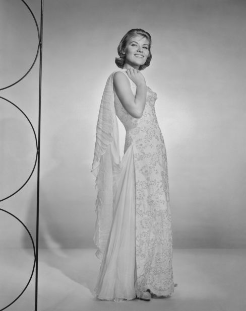 Pop-country singer <a href="http://www.cnn.com/2013/01/02/showbiz/celebrity-news-gossip/patti-page-obit/" target="_blank">Patti Page</a> died on January 1 in Encinitas, California. She was 85. Born Clara Ann Fowler, Page was the best-selling female artist of the 1950s and had 19 gold and 14 platinum singles. 