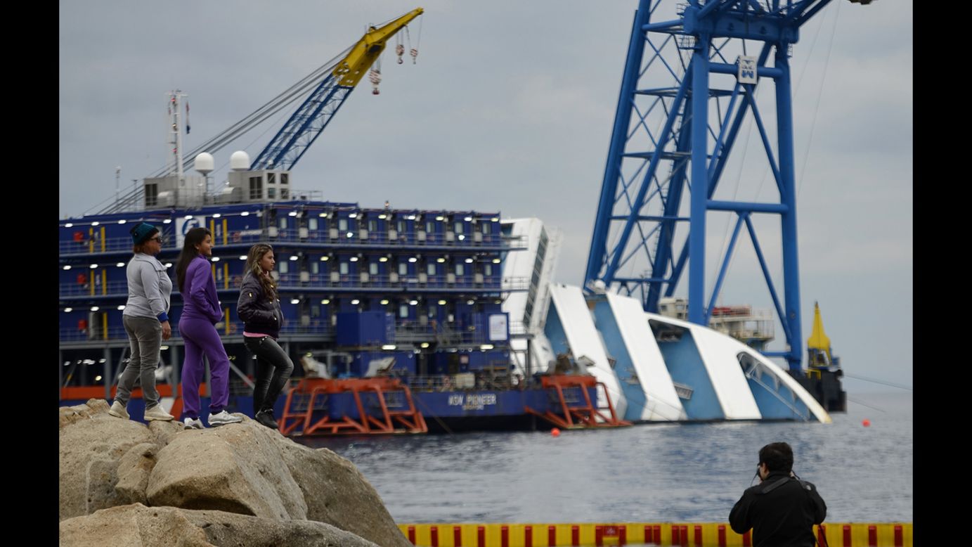 Photos Costa Concordia One Year Later Cnn 5172