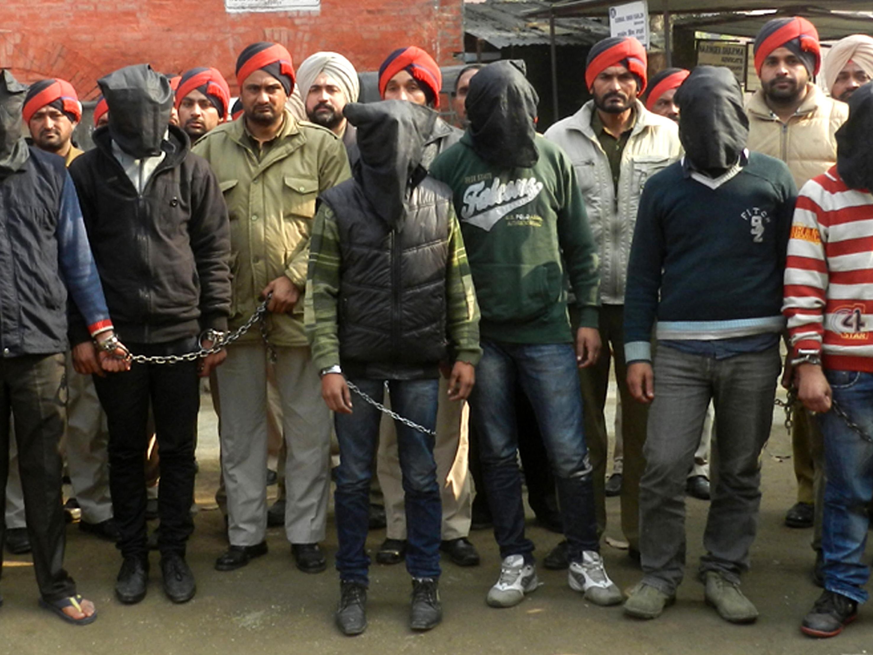 Gang Force Rape Porn Vids - Police: 7 men gang rape bus passenger in India | CNN